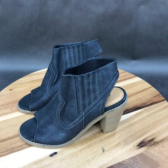 Maurices Blythe Black Slingback Block Heel Peep Toe Sandals Womens Size 6 M - Picture 4 of 10